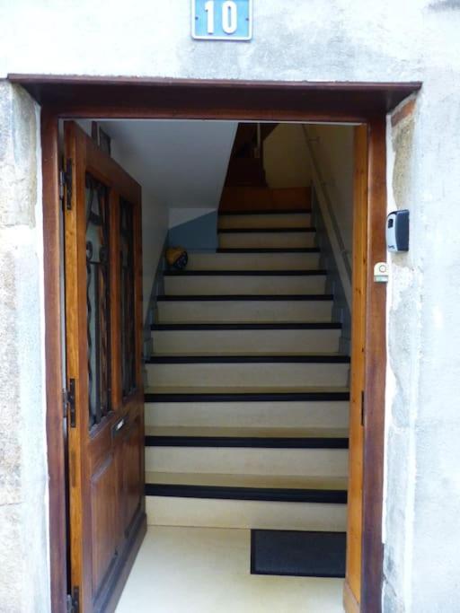 Maison Agreable En Centre Historique Saint-Cere Ngoại thất bức ảnh